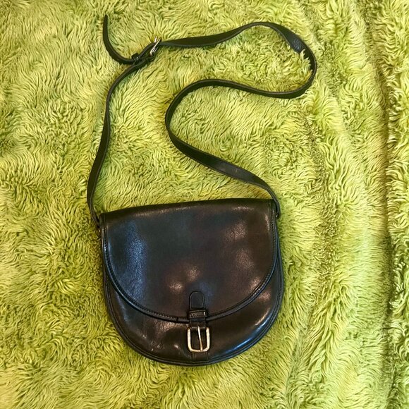 Coach Handbags - Vintage Coach 9750 Riding Bag NYC Rare Black